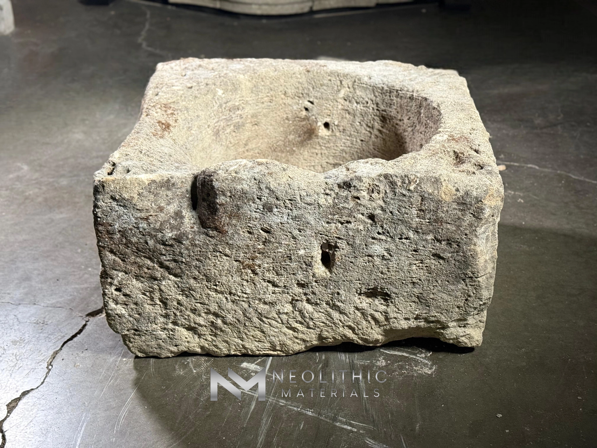 French Antique 18th Century Limestone Petit Well Head - Image 1